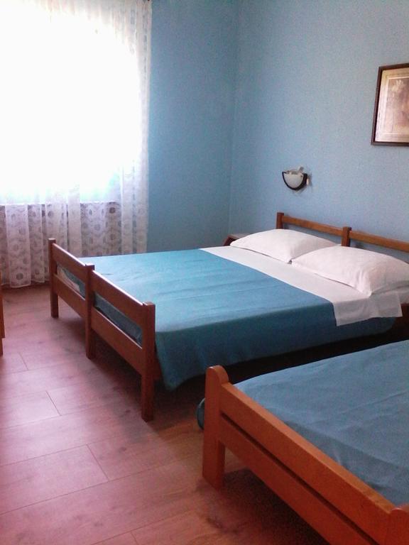 Apartments Angela Биоград-на-Мору Экстерьер фото